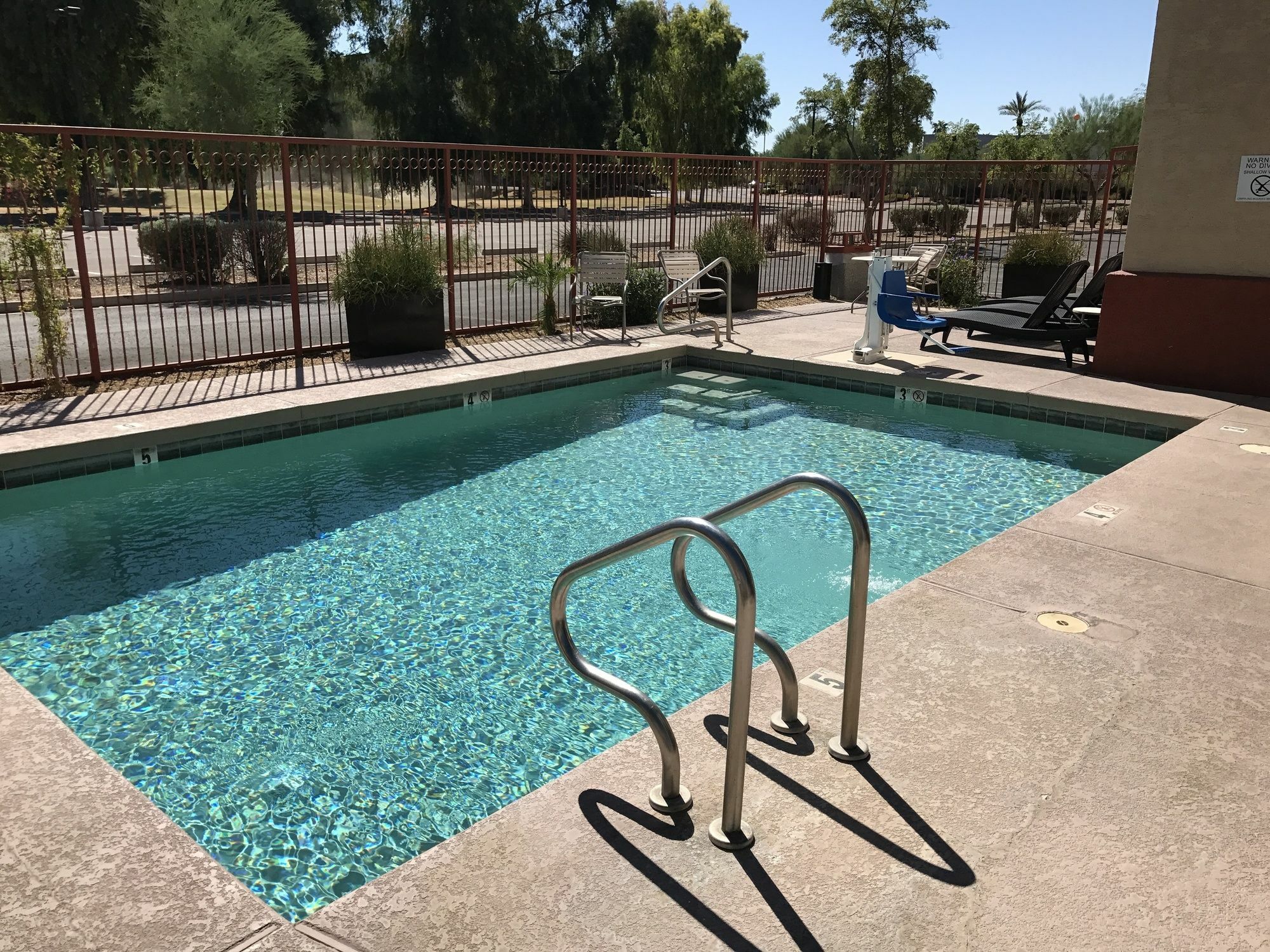 Greentree Inn And Suites Mesa / Phoenix Exterior photo