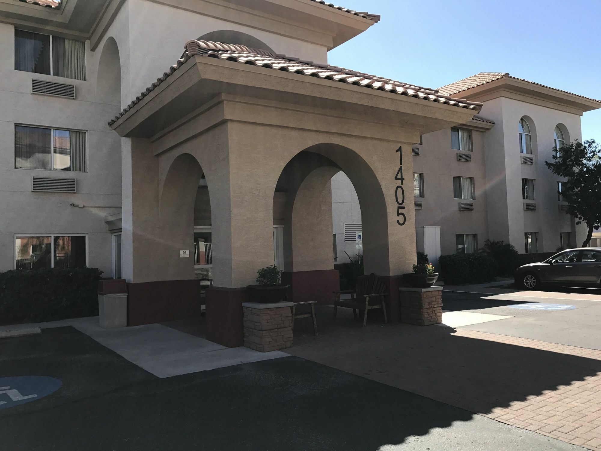 Greentree Inn And Suites Mesa / Phoenix Exterior photo